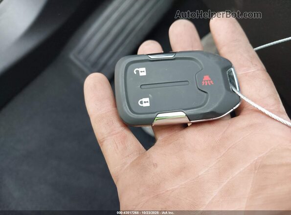 3GKALMEV9NL222090 2022 GMC TERRAIN Серебряный Вид панели приборов