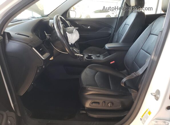 3GKALPEV2ML313055 2021 GMC TERRAIN White Front interior view