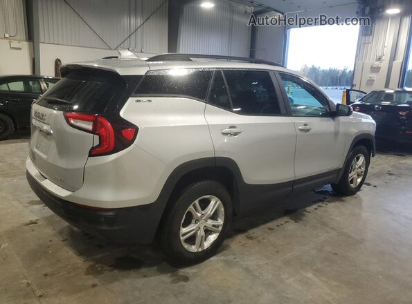 3GKALTEVXNL103751 2022 GMC TERRAIN Silver Trasero derecho
