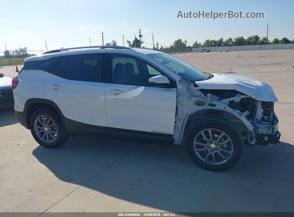 3GKALVEG2RL166510 2024 GMC TERRAIN White Vista interior trasera