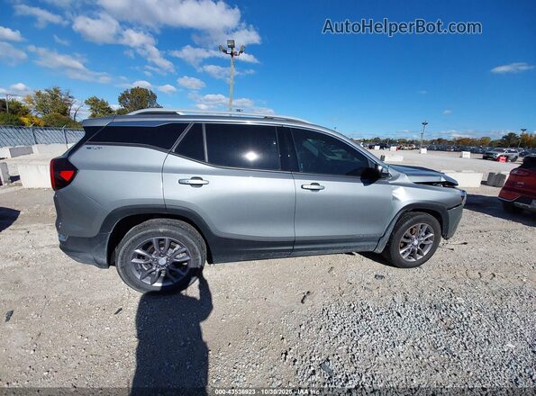 3GKALVEG7PL109099 2023 GMC TERRAIN Серебряный Вид задней части салона