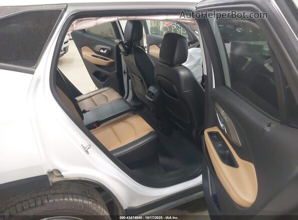 3GKALVEX4LL172705 2020 GMC TERRAIN White VIN կոդի պիտակի տեսք