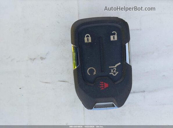 3GKALYEGXPL252677 2023 GMC TERRAIN Белый Вид панели приборов
