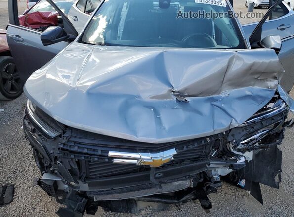 3GNAXKEGXRL107095 2024 CHEVROLET EQUINOX Silver Vista interior trasera