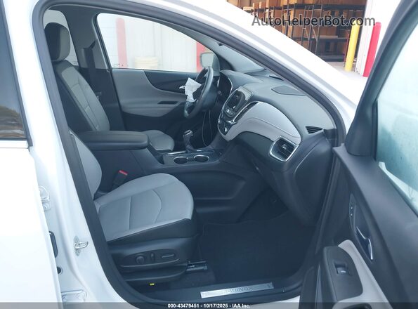 3GNAXPEX7LS719569 2020 CHEVROLET EQUINOX White Front interior view
