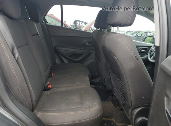 3GNCJKSB6LL199039 2020 CHEVROLET TRAX Charcoal Widok wnętrza z tyłu