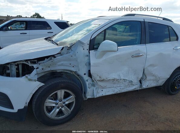 3GNCJLSB7LL122766 2020 CHEVROLET TRAX White Вид спереду