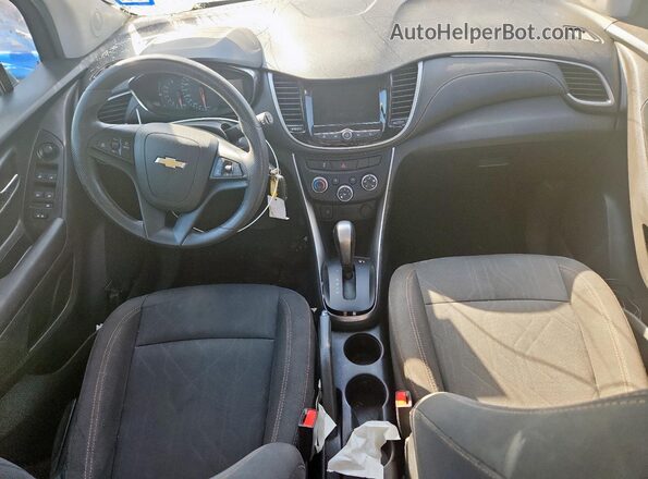 3GNCJLSB7LL314916 2020 CHEVROLET TRAX Black Առջևի վահանակի տեսք