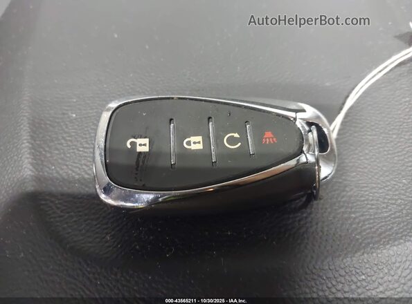 3GNCJRSB9LL135683 2020 CHEVROLET TRAX White Widok deski rozdzielczej