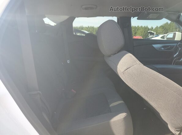 3GNKBBRA9LS536590 2020 CHEVROLET BLAZER White Vista de los asientos traseros