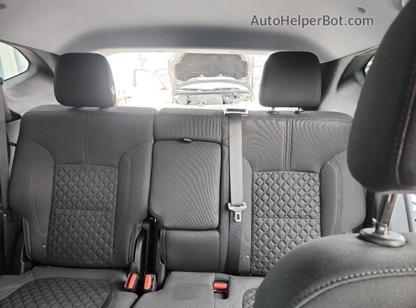 3GNKBCR44LS728709 2020 CHEVROLET BLAZER Black Rear seats view