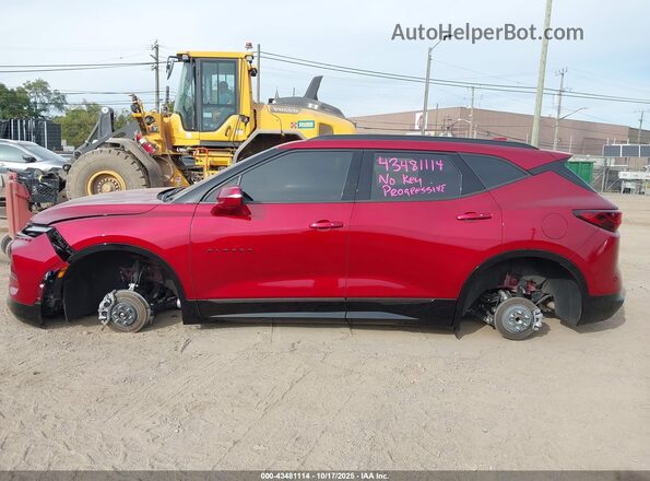 3GNKBERS2SS128960 2025 CHEVROLET BLAZER Red Rear interior view