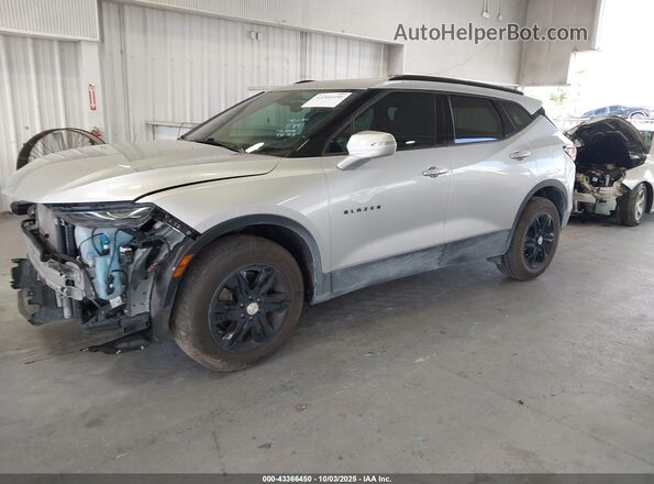 3GNKBHRS6LS646203 2020 CHEVROLET BLAZER Silver Vista tres cuartos delantera izquierda