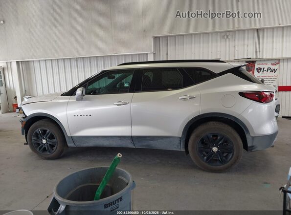 3GNKBHRS6LS646203 2020 CHEVROLET BLAZER Silver 