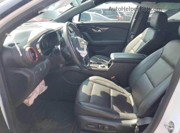 3GNKBKRS0LS556090 2020 CHEVROLET BLAZER White Widok wnętrza z przodu