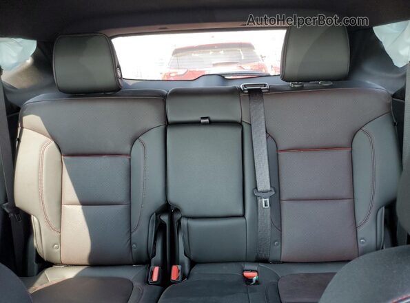 3GNKBKRS0LS556090 2020 CHEVROLET BLAZER White Widok tylnych siedzeń