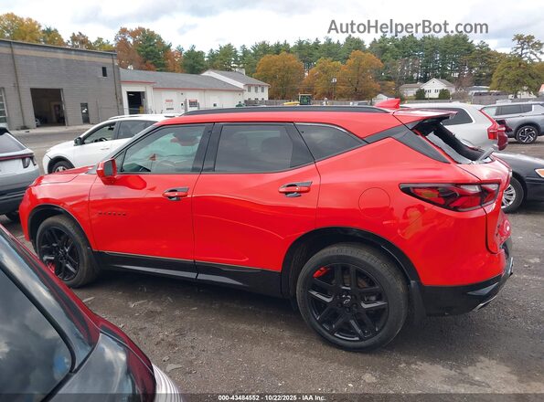 3GNKBKRS1LS605572 2020 CHEVROLET BLAZER Red Widok wnętrza 360 stopni