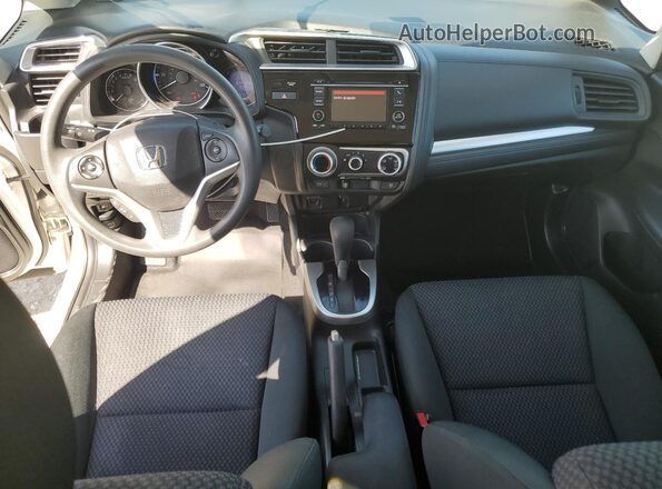3HGGK5H41JM720162 2018 HONDA FIT White 