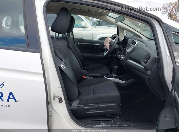 3HGGK5H45LM731667 2020 HONDA FIT White Вид салону спереду