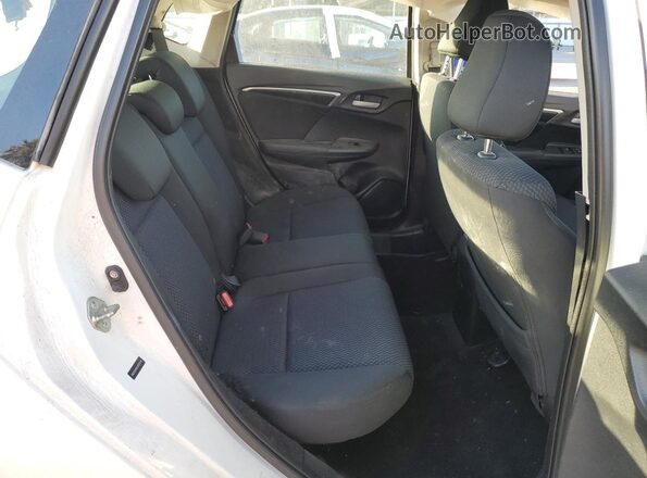 3HGGK5H46LM701514 2020 HONDA FIT White Հետևի նստատեղերի տեսք