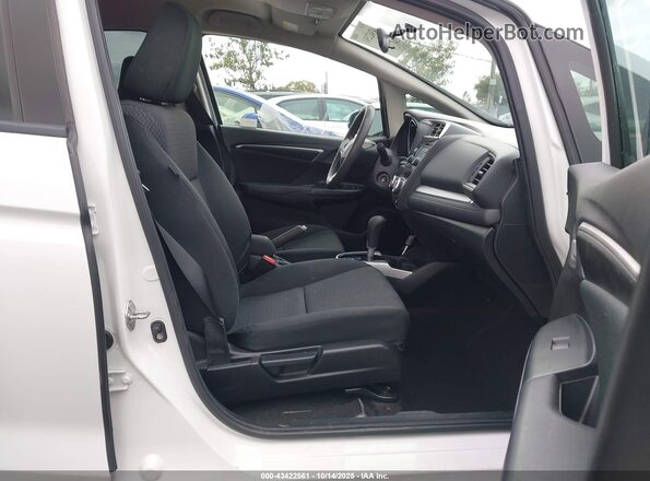 3HGGK5H4XLM732958 2020 HONDA FIT Белый Вид салона спереди