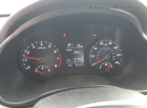 3KPA24AB2JE049036 2018 KIA RIO Серебряный 