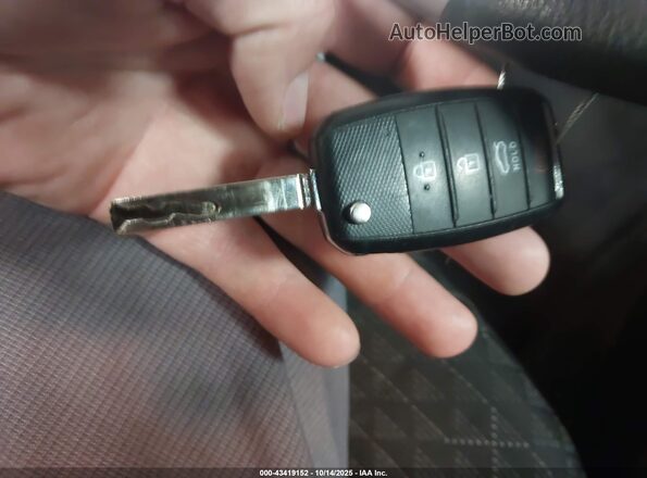 3KPA24ABXJE142483 2018 KIA RIO Black 