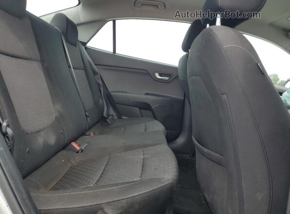 3KPA24AD0LE297404 2020 KIA RIO Silver უკანა სავარძლების ხედი