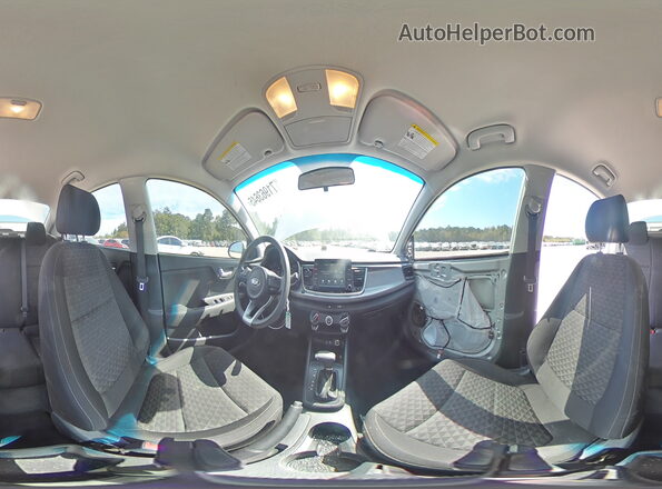 3KPA24AD0LE336590 2020 KIA RIO Silver 360 interior view