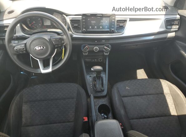3KPA24AD1LE299243 2020 KIA RIO White Vista del salpicadero
