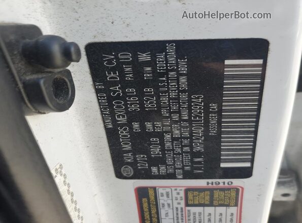 3KPA24AD1LE299243 2020 KIA RIO White Vista del compartimento del motor