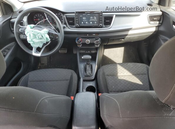 3KPA24AD1LE309205 2020 KIA RIO Gray Dashboard view