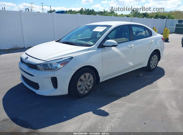 3KPA24AD1LE337179 2020 KIA RIO White Vista tres cuartos delantera izquierda