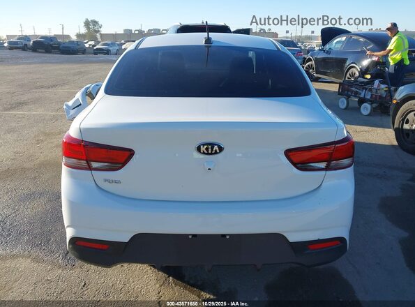 3KPA24AD2LE273704 2020 KIA RIO White 