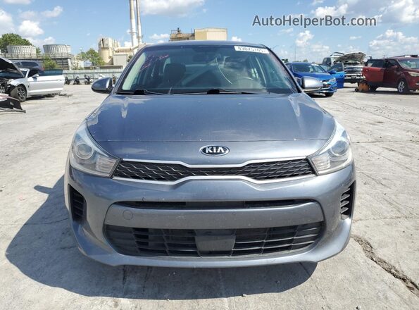 3KPA24AD2LE275002 2020 KIA RIO Серебряный Вид спереди