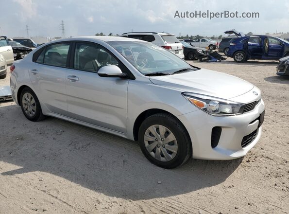3KPA24AD2LE282144 2020 KIA RIO Silver Delantero derecho