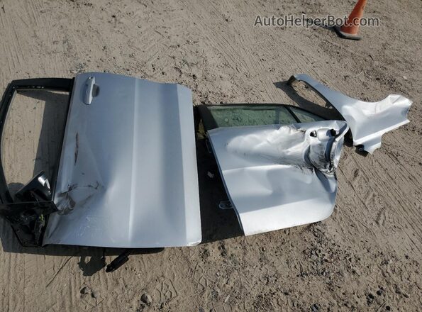 3KPA24AD2LE282144 2020 KIA RIO Silver Vista del compartimento del motor
