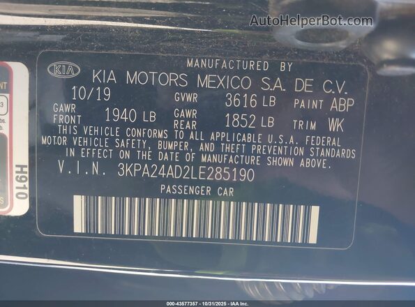 3KPA24AD2LE285190 2020 KIA RIO Black Widok komory silnika