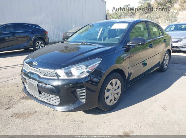 3KPA24AD2LE285190 2020 KIA RIO Black Przód lewy
