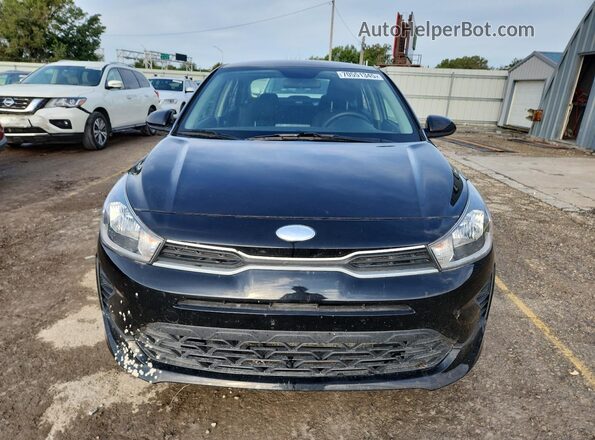 3KPA24AD2ME381841 2021 KIA RIO Черный Вид спереди