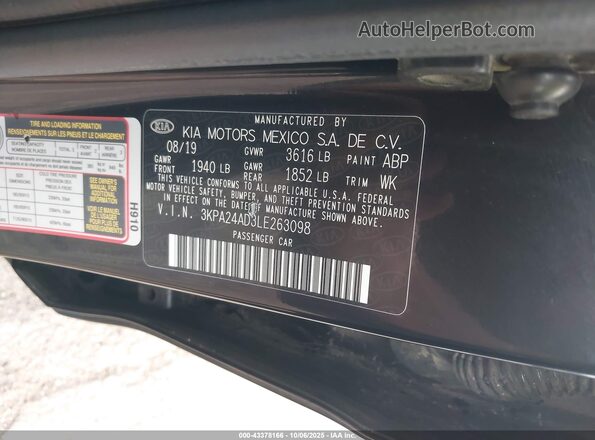 3KPA24AD3LE263098 2020 KIA RIO Черный Вид подкапотного пространства