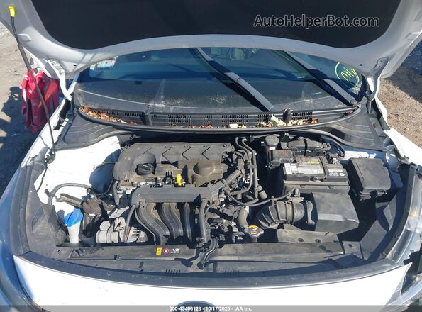 3KPA24AD3LE279673 2020 KIA RIO White Rear view