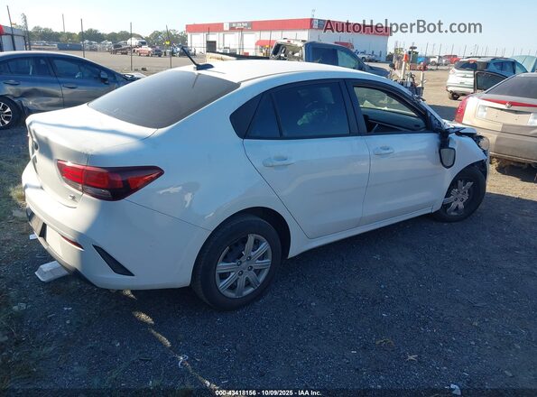 3KPA24AD4ME404374 2021 KIA RIO White Tył prawy