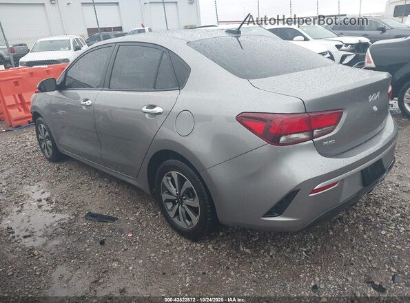3KPA24AD4NE504783 2022 KIA RIO Silver Задня ліва чверть