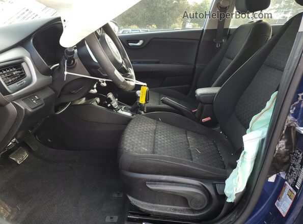 3KPA24AD5LE293249 2020 KIA RIO Blue Vista interior delantera