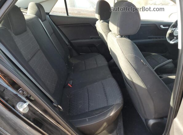 3KPA24AD5LE309465 2020 KIA RIO Black Rear seats view