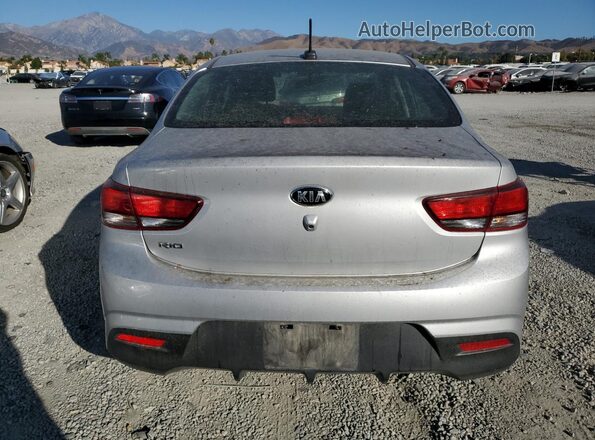 3KPA24AD7LE320144 2020 KIA RIO Silver უკანა ხედი