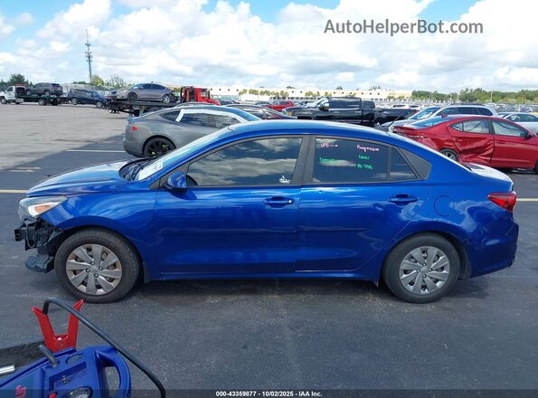 3KPA24AD8LE256339 2020 KIA RIO Blue 360 interior view