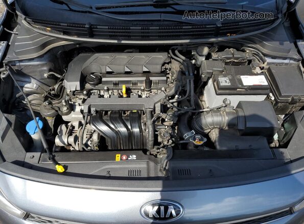 3KPA24AD8LE296081 2020 KIA RIO Серый Вид задней части салона