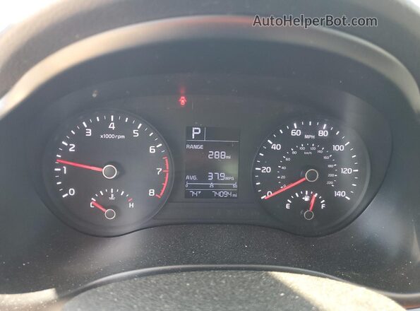 3KPA24AD9LE286627 2020 KIA RIO Blue Widok zestawu wskaźników